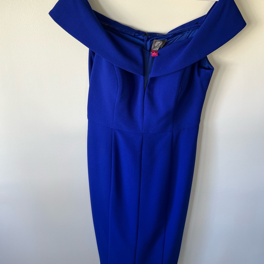 Vine Camuto off the shoulder